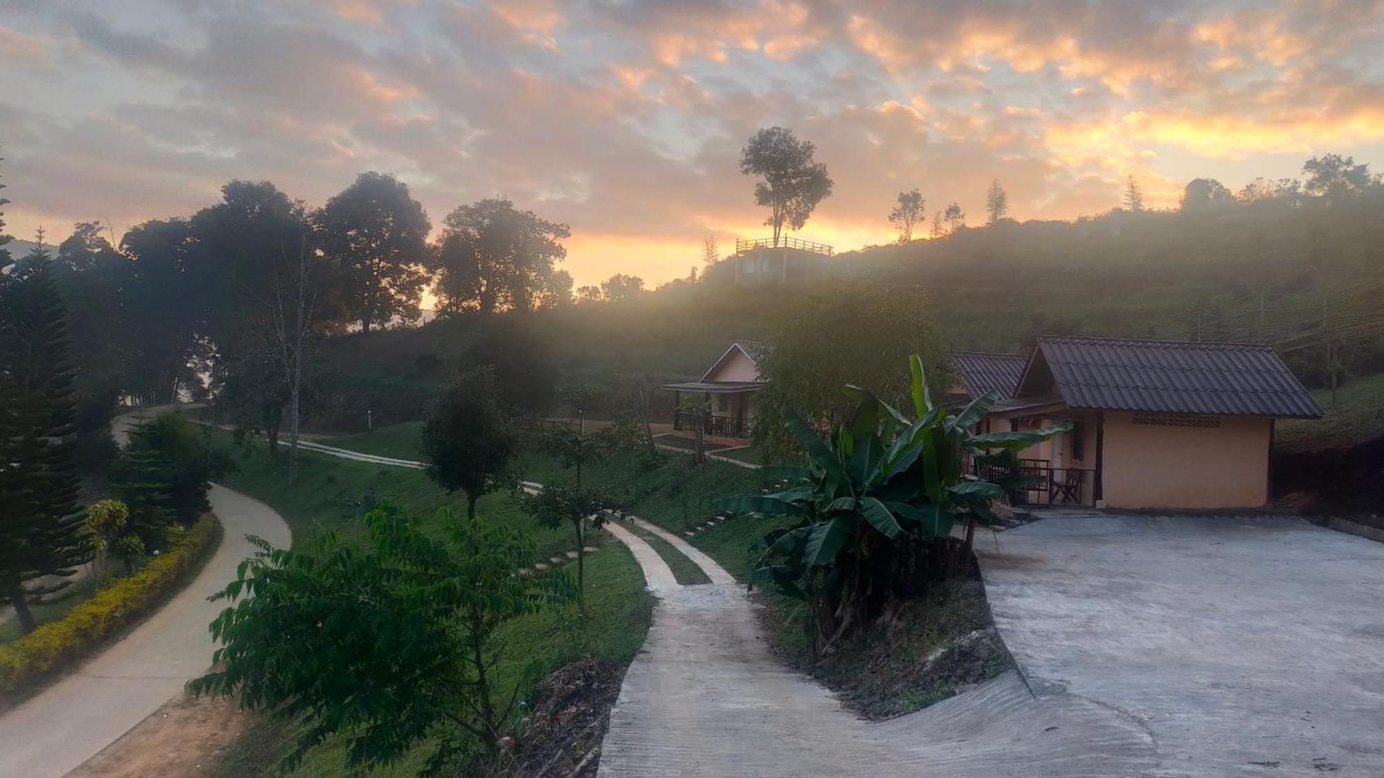 Mong Homestay Resort Pang Ung Экстерьер фото